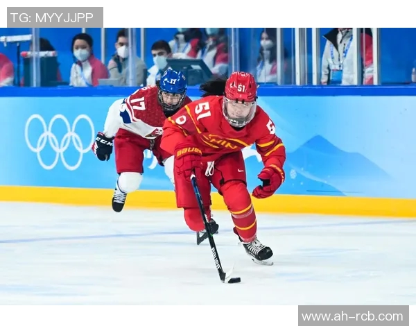 冰球国家队新阵容亮相，归化球员引发热议